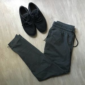 Alphalete V2 Joggers grey (LIKE NEW)